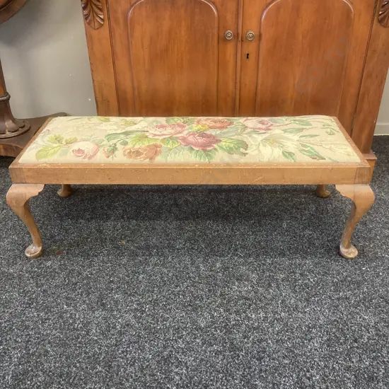 Antique Queen Anne Style Bench With Tapestry Top. H30 W101 D39.5cm