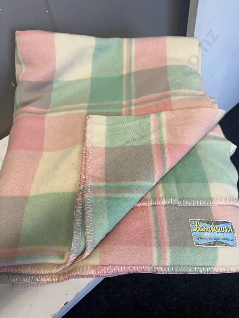 Pair of Woollen Double Blankets Lambs Wool by Wanganui Woollen Mills Limited - Mint Green & Pink Image 1++