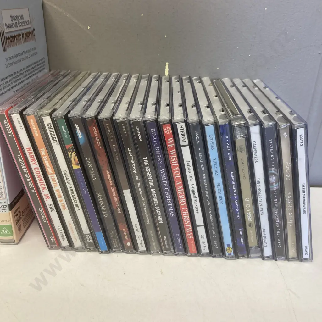DVDs & CDs Image 1++
