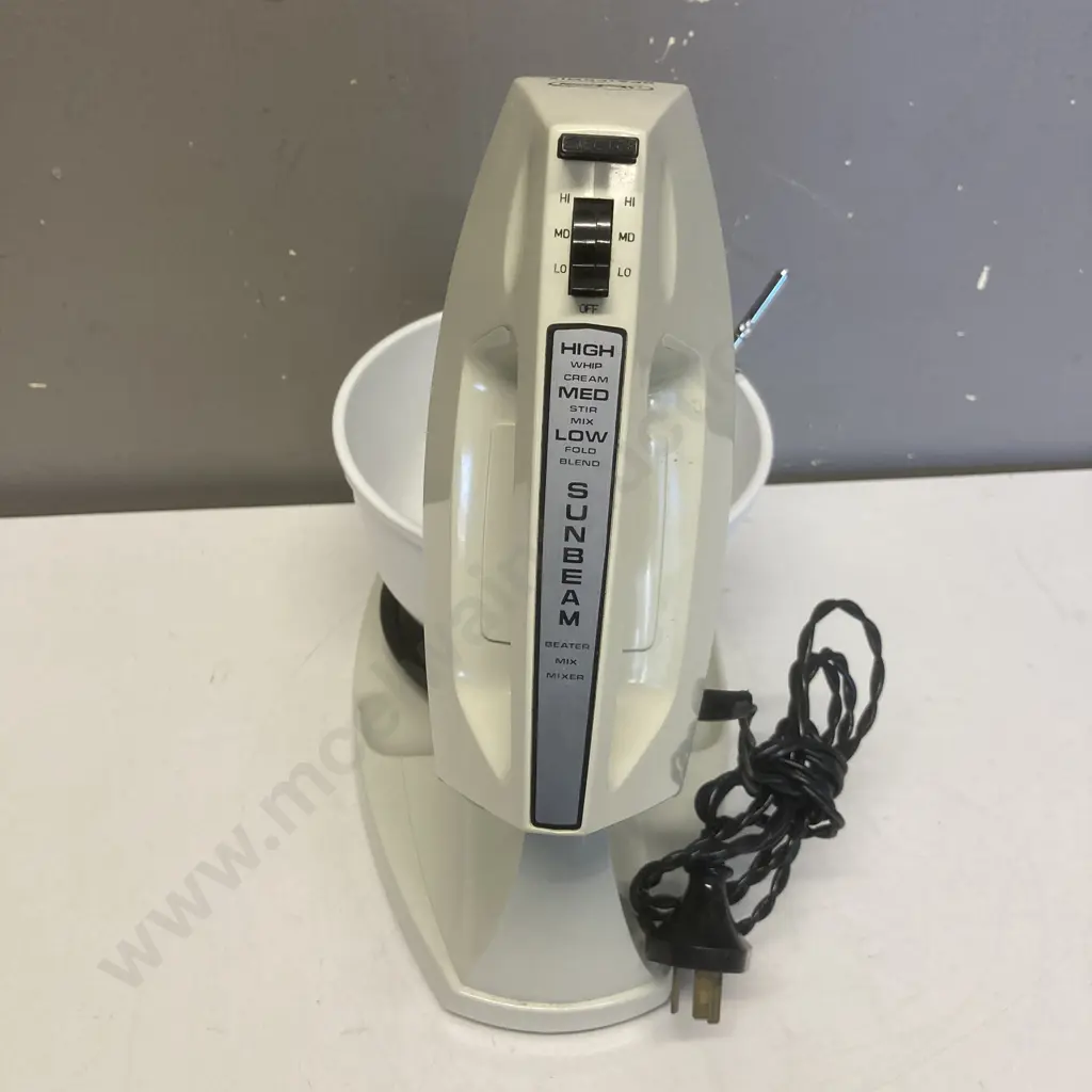 Vintage Sunbeam BeaterMix Model JM-K Image 1++