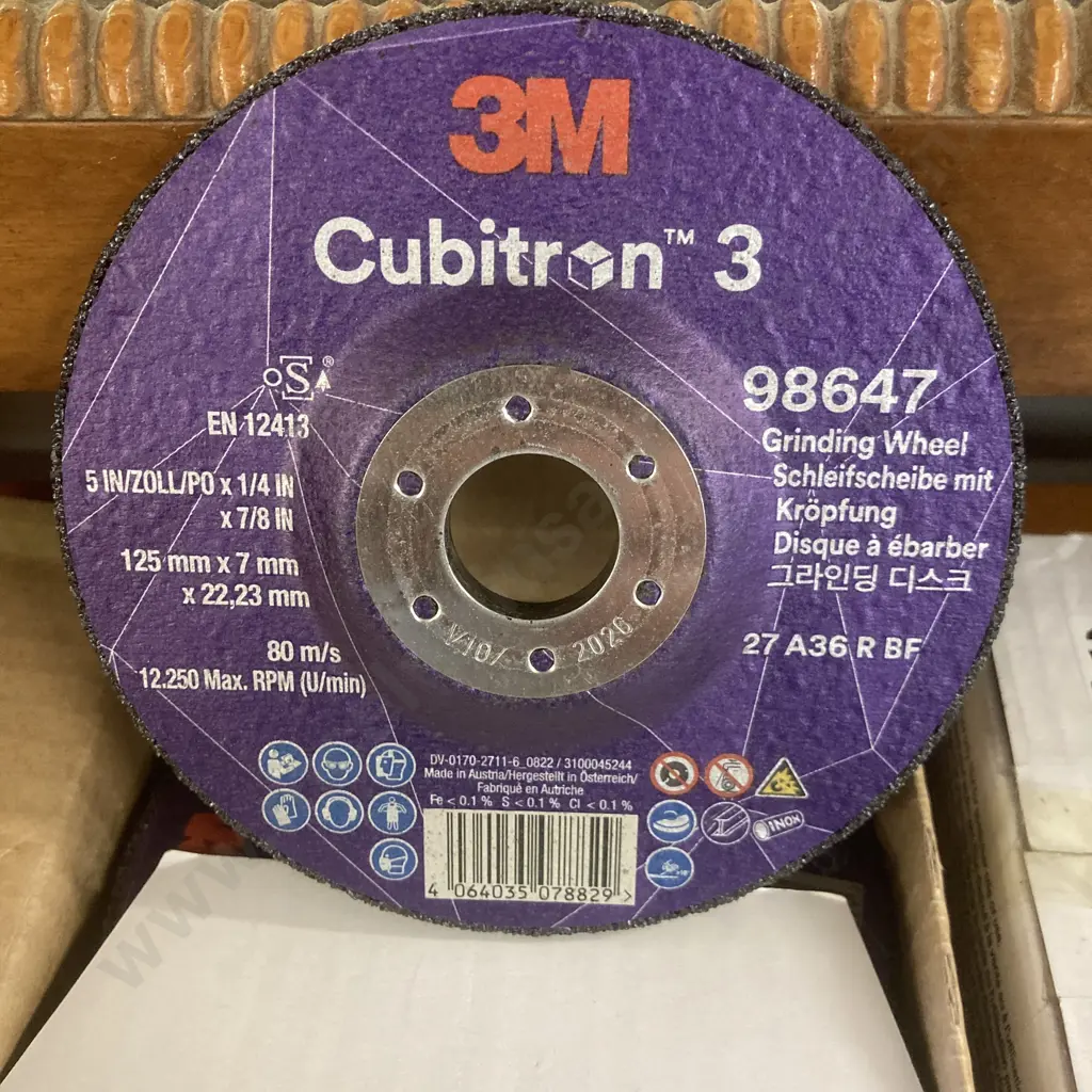 Lot of 20 x 3M Cubitron3 Depressed Center Grinding Wheels T27 -125x7x22,23mm (2 x Boxes of 10) Image 1++