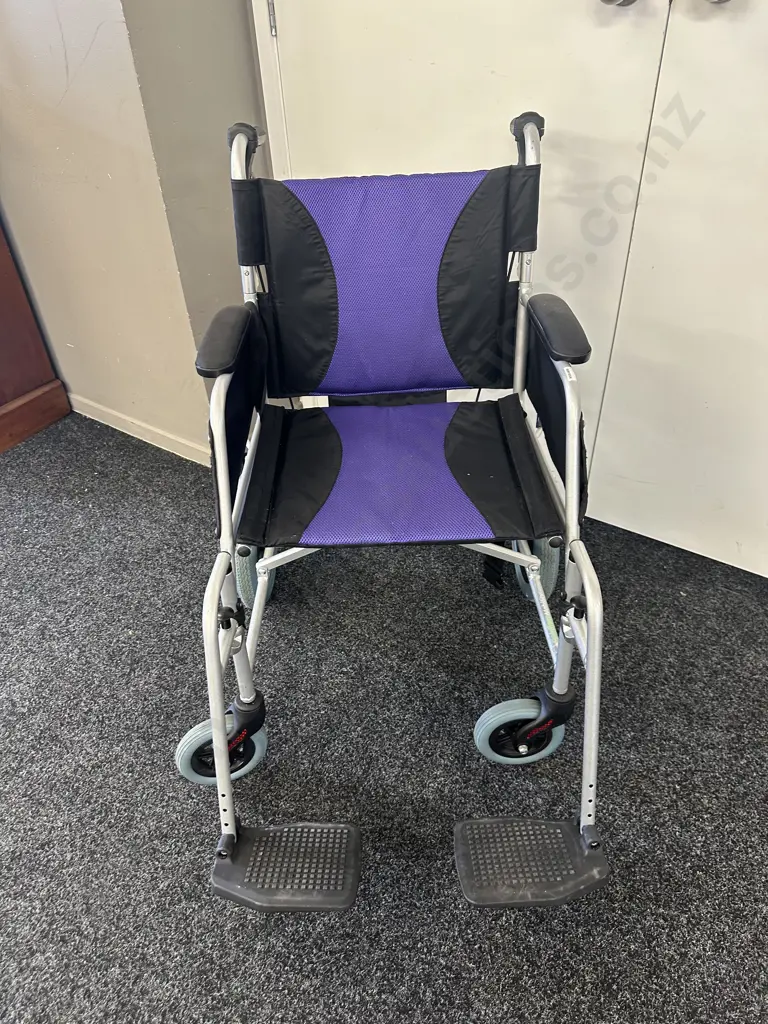 GoldFern Mobility Folding Wheelchair Image 1++