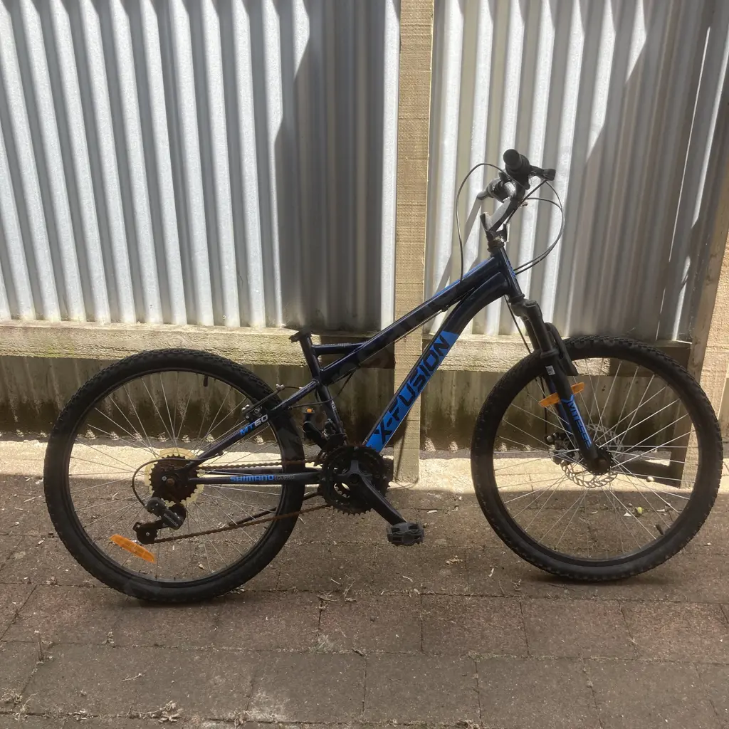 Black & Blue X-Fusion 24.0 Bike (Missing Seat) no commercial value dumped Image 1++