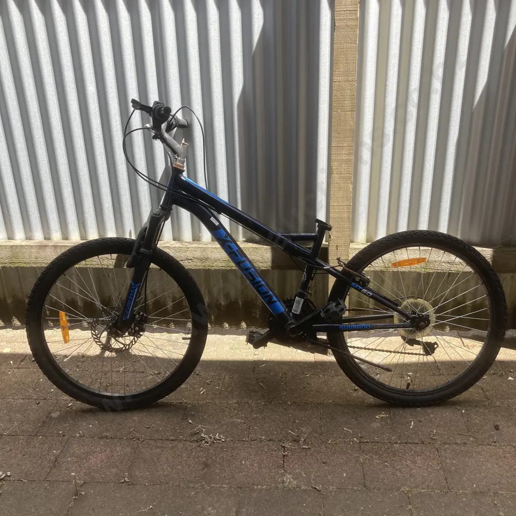 Black & Blue X-Fusion 24.0 Bike (Missing Seat) no commercial value dumped Image 1++
