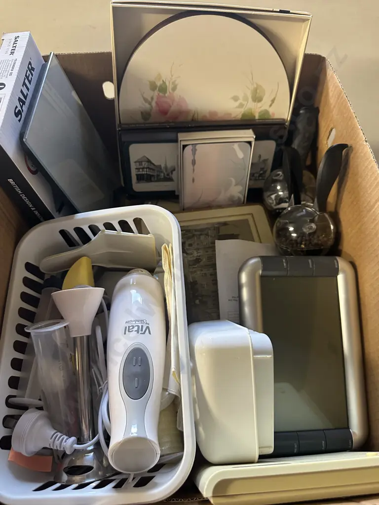 Placemats, Vital Blender, Salter Scales Etc Image 1++