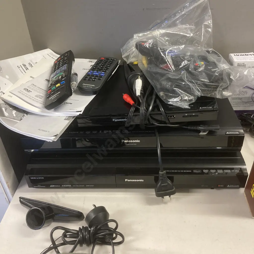 Box Lot Electronics, Phones, Etc ( Vacuum Has No Power Supply) Image 1++