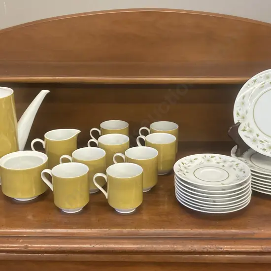 Mikasa Eclipse Coffee Set With 8 x Cups Antique Gold 5758 & 8 x Eris Saucers & Plates 5743-M (no Lid For Sugar Bowl)
