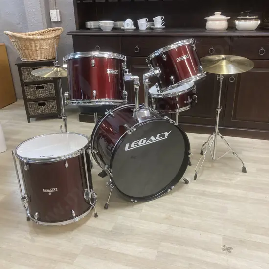 LEGACY Drumkit 5PC Wine Red With Throne And Cymbals