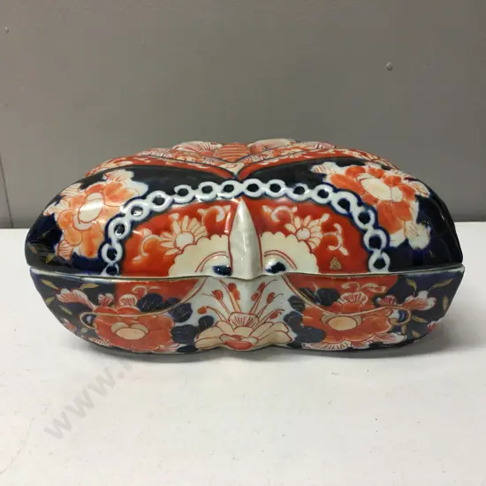 Japanese Imari Porcelain Moth Trinket Dish H19,W20,D114cm.