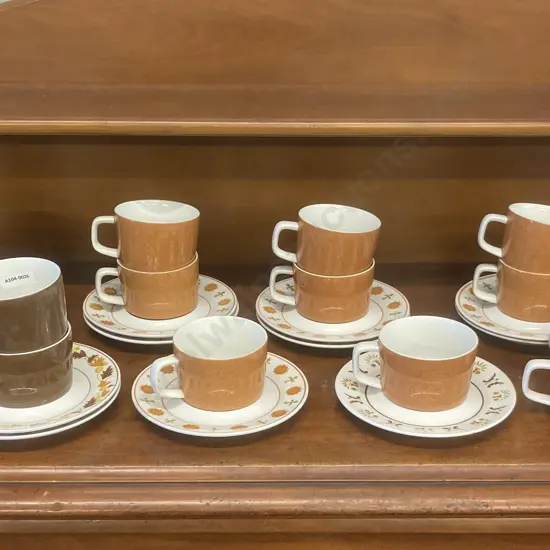 Mikasa Mediterrania Expresso 4 Brown Cups & Thistle Saucers, 10 Burnt Orange Cups & 7 Vera Cruz Saucers, 1 Rick Pack