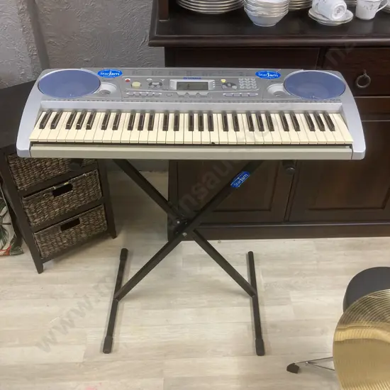 Yamaha PSR-275 Portable Digital Music Keyboard with Charger & Stand