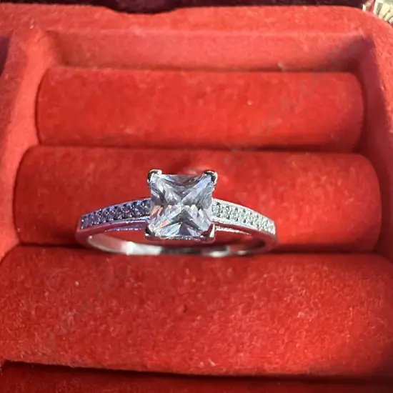  Sterling Silver Ring Stamped 925 With Clear Square Gem Stone 
