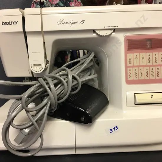 Brother Boutique 15 Sewing Machine Model M11143480