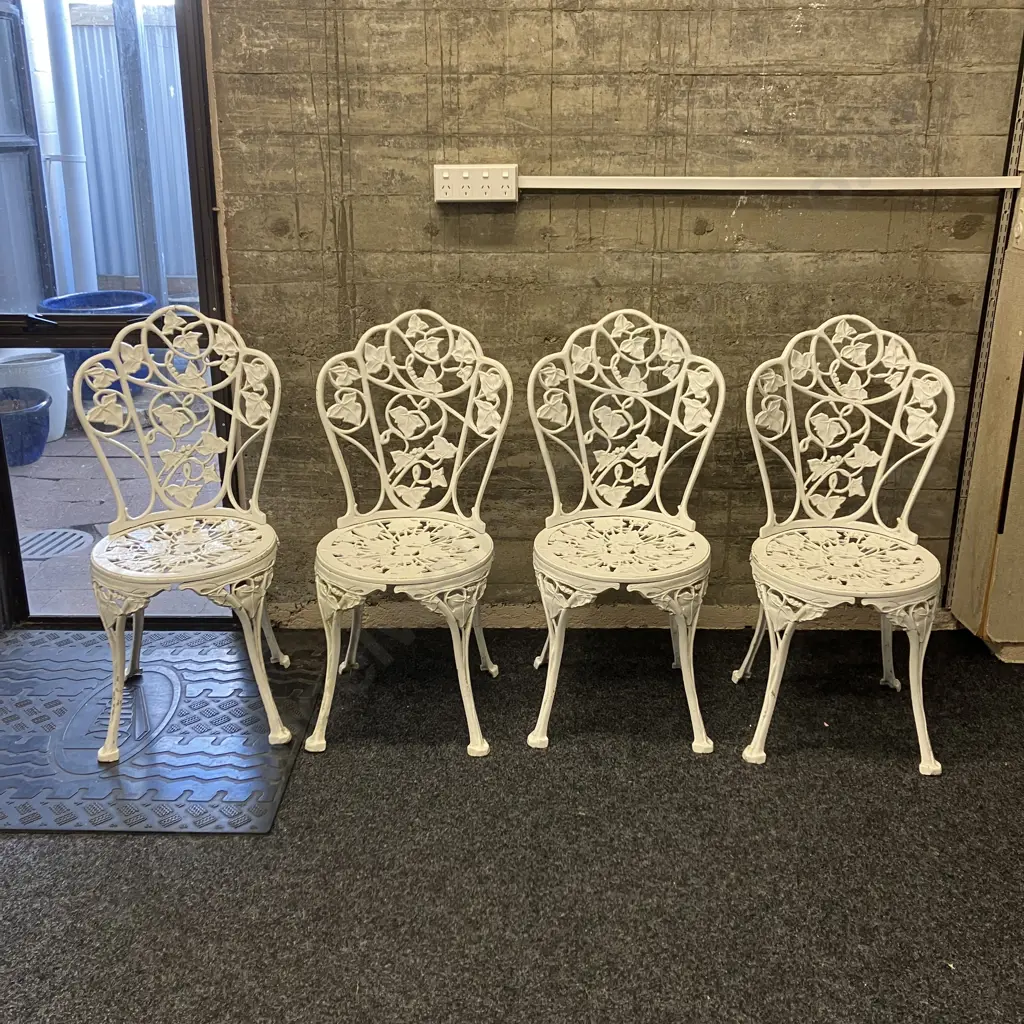 Set of 4 Vintage Outdoor White Cast Aluminum Ornate Ivy Patterned Chairs Image 1++