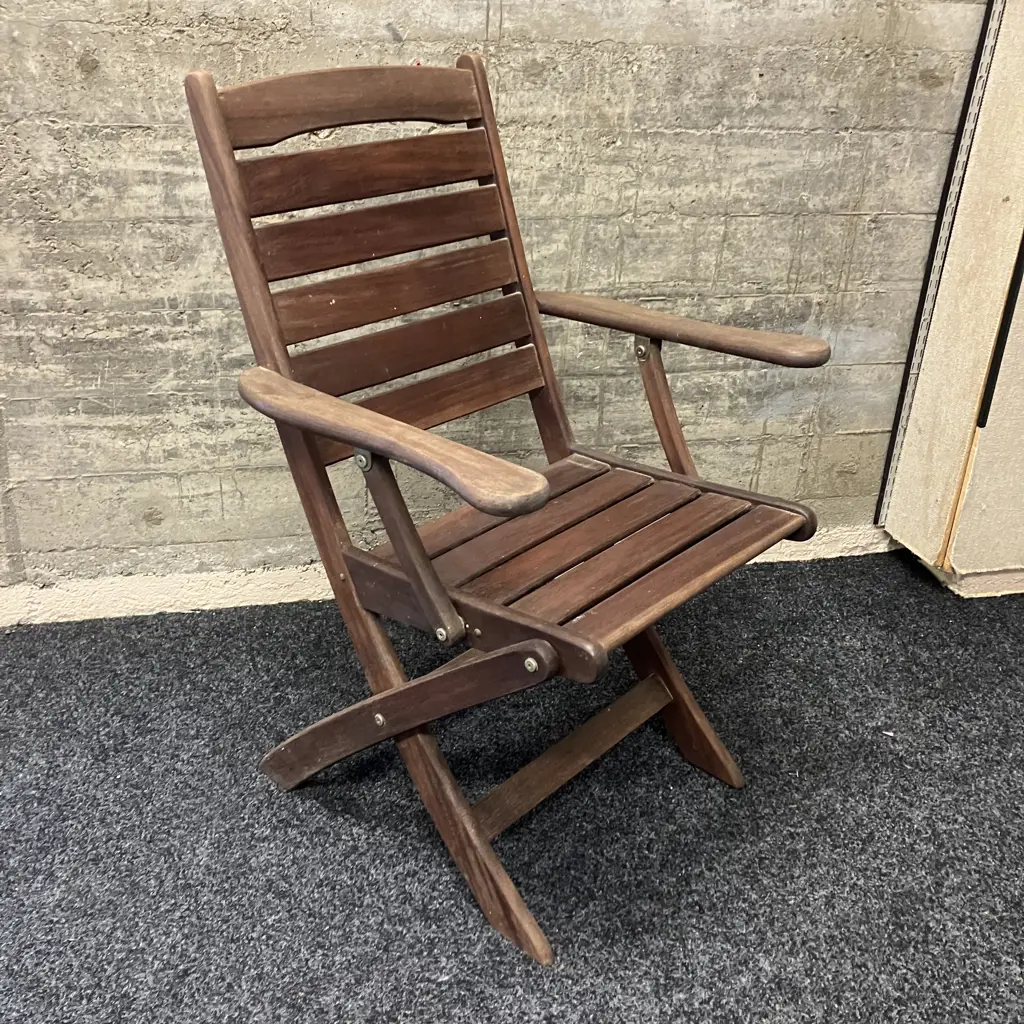 Landmark Wooden Folding Outdoor Chair Image 1++