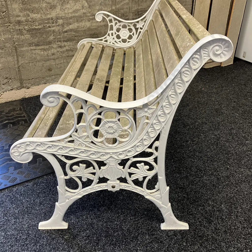 Vintage Edwardian Style Outdoor White Cast Iron Park Bench. H76 W126 D64cm Image 1++