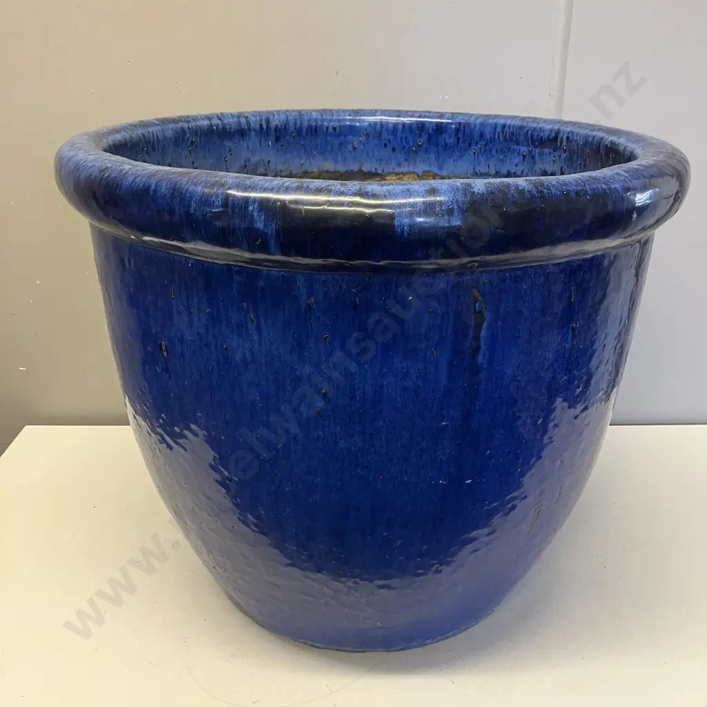 Blue & Black Speckle Glazed Planter. 41 x 49cm Image 1++