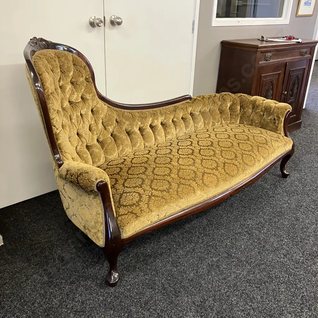 Victorian Mahogany Chaise, Gold Draylon Button Back Image 1++