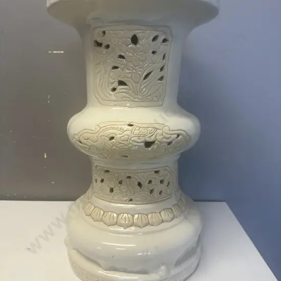 Vintage Chinese Cream Pedestal Plant Stand H46cm.