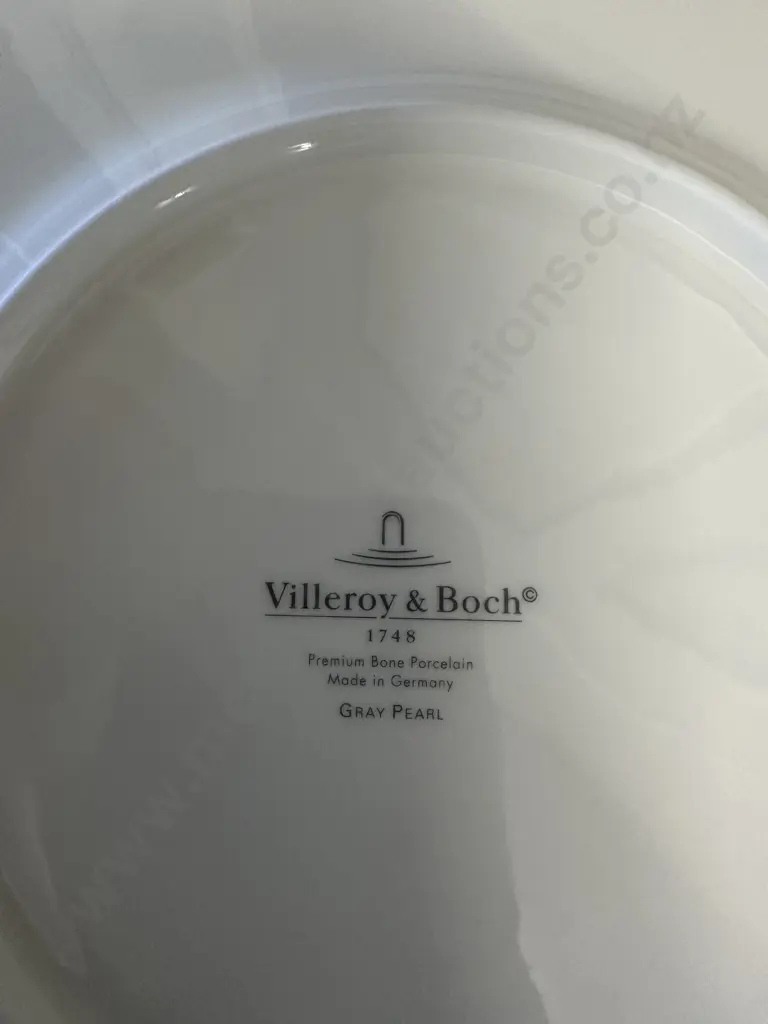 Villeroy & Boch Gray Pearl 8 Place Dinnerware 18cm Bread Plate, 20cm Salad Bowl, 22cm Breakfast Plate, 27cm Dinner Plate Image 1++