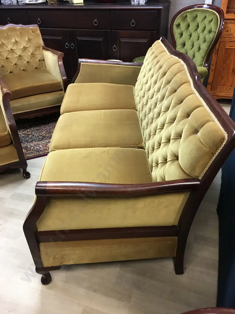 Queen Anne Style Lounge Suite, Gold Draylon Upholstered Button Back Image 1++