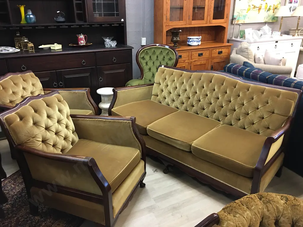Queen Anne Style Lounge Suite, Gold Draylon Upholstered Button Back Image 1++