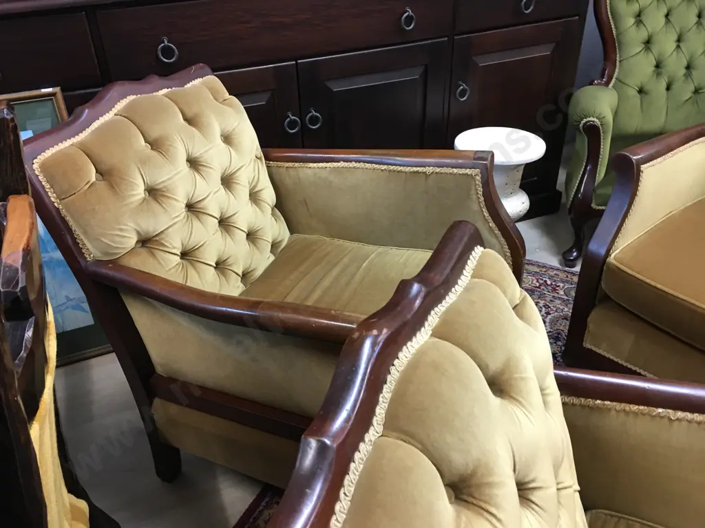 Queen Anne Style Lounge Suite, Gold Draylon Upholstered Button Back Image 1++