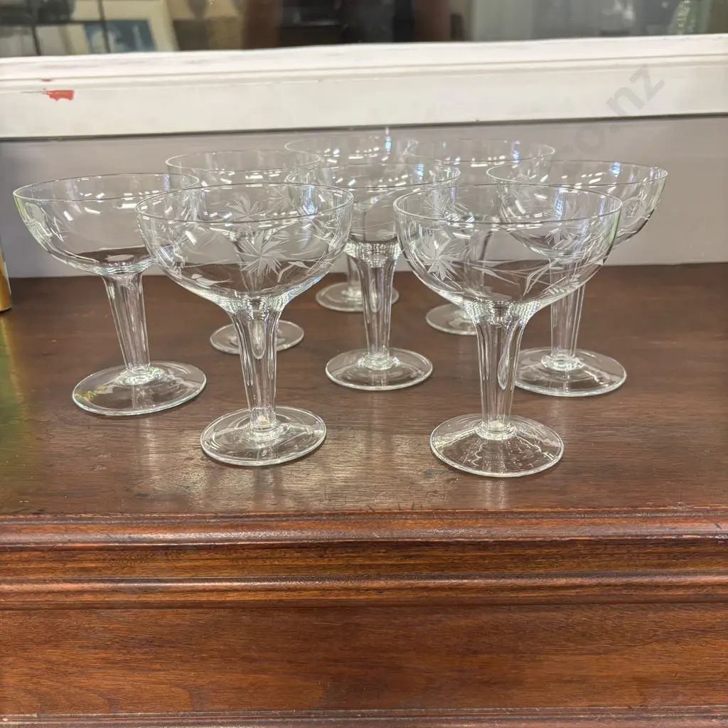 Set of 8 Vintage Crystal hollow stem Champagne Cocktail glasses Image 1++