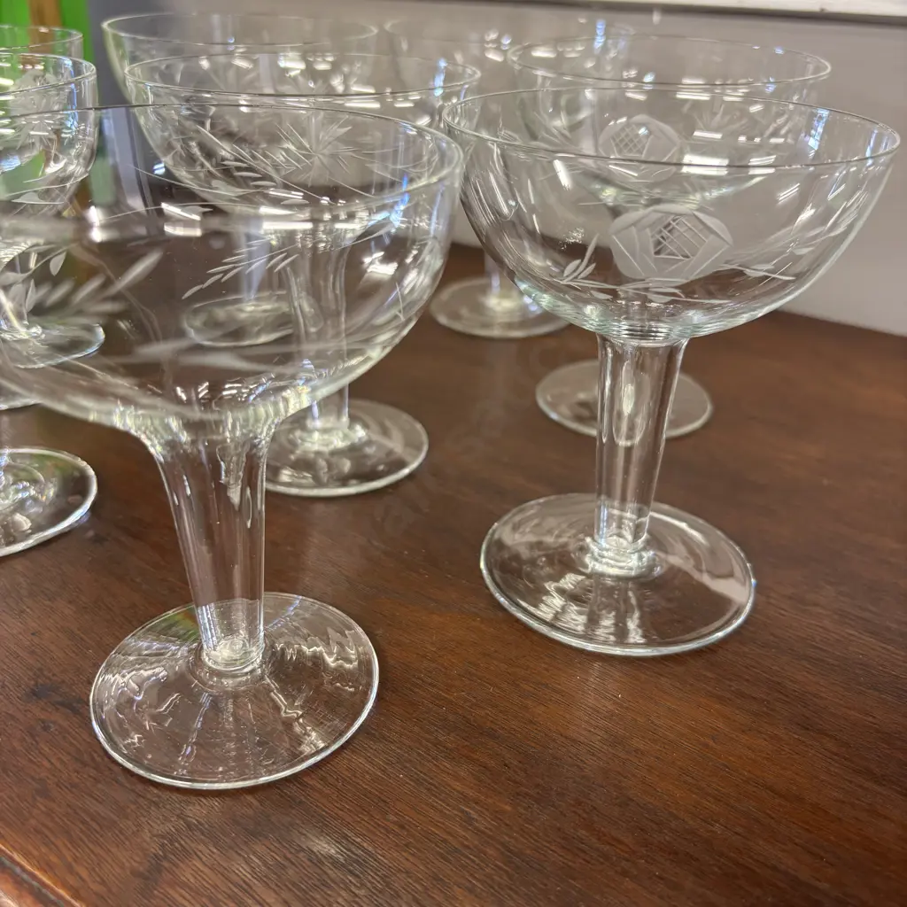 Set of 8 Vintage Crystal hollow stem Champagne Cocktail glasses Image 1++