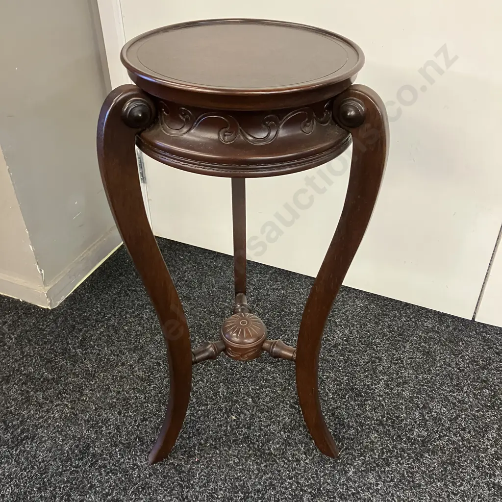 Antique Oak & Mahogany Plant Stand. 66 x 32cm Image 1++