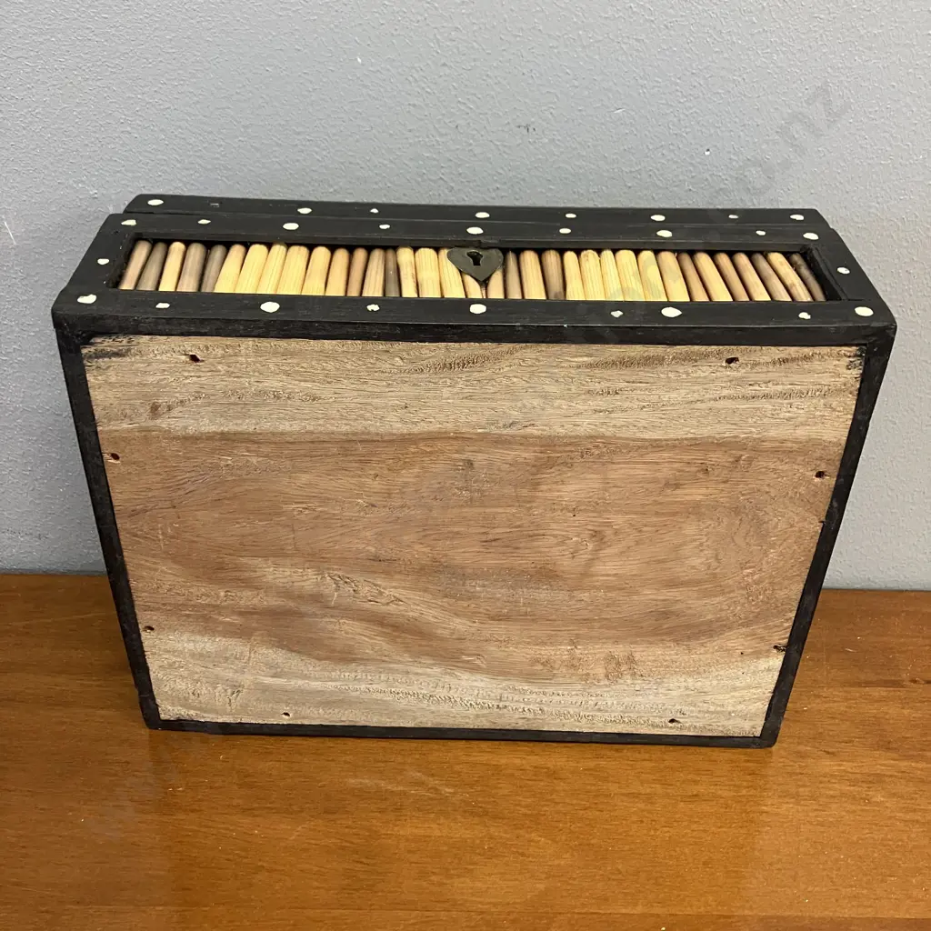 Antique Ceylonese Porcupine Quill & Ebonized Table Box. H9 W21 D16cm Image 1++