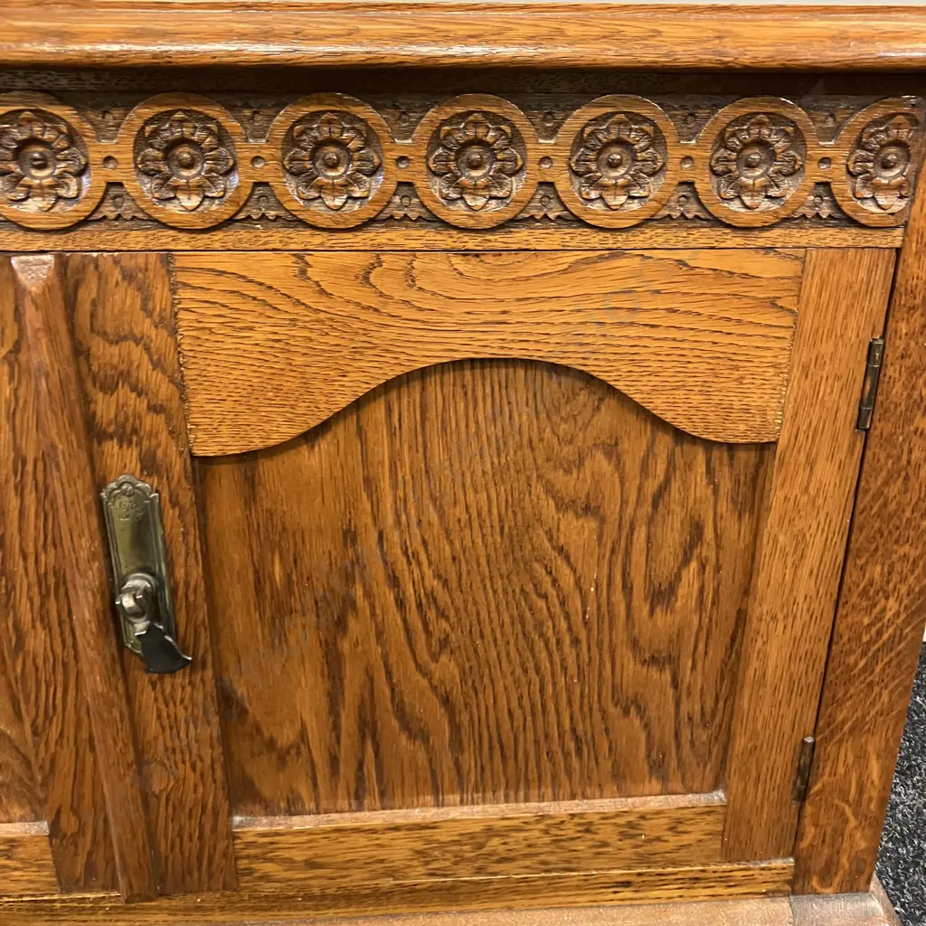 Art Deco Carved Oak 2 Door Cabinet, Cabriole Legs. H61 W76 D44cm Image 1++