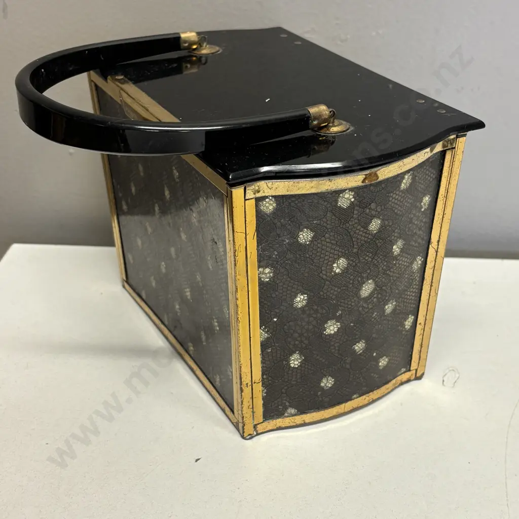 Vintage Bakelite Bag with internal lace decoration. H14cm 20 x 12cm Image 1++