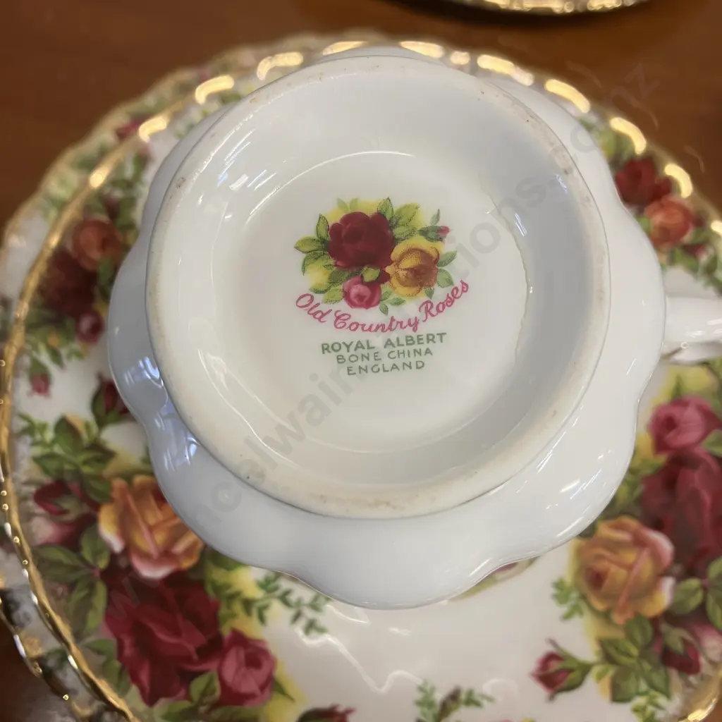 Royal Albert Old Country Roses (England) Teacup Trios - Set of Four Image 1++