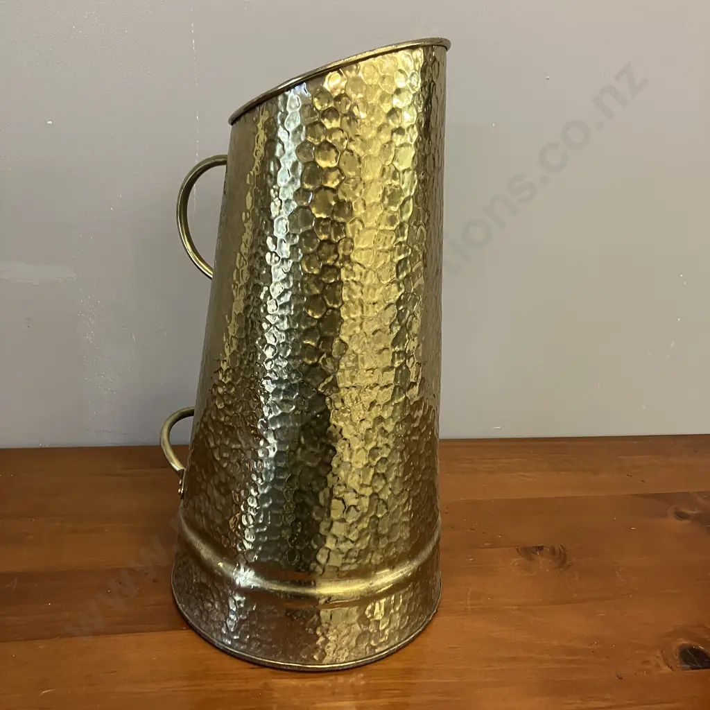 Beaten Brass Coal Scuttle. H49.5cm Image 1++