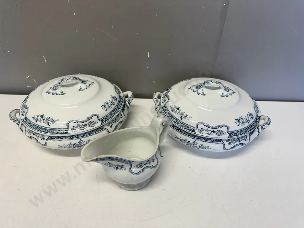 Keeling & Co Losol Ware "Romney" Pair of Lidded Tureens & Gravy Jug Image 1++