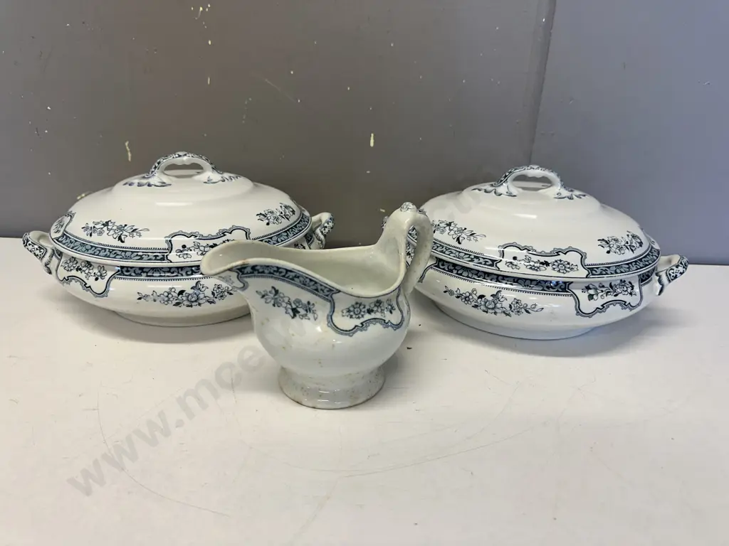 Keeling & Co Losol Ware "Romney" Pair of Lidded Tureens & Gravy Jug Image 1++