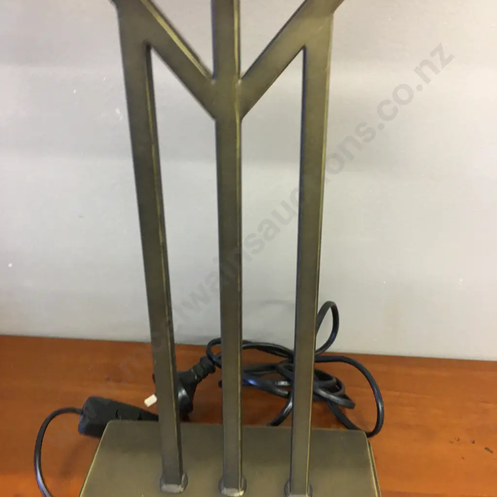 Pair of Tiffany Style Table Lamps, Heavy Pillars Base With Mottled Patterned Shades. H52cm Image 1++