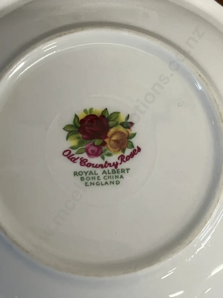 Royal Albert Old Country Roses (England) Pin & Trinket Dishes, Pair of Cups With Tea / Side Plates Image 1++