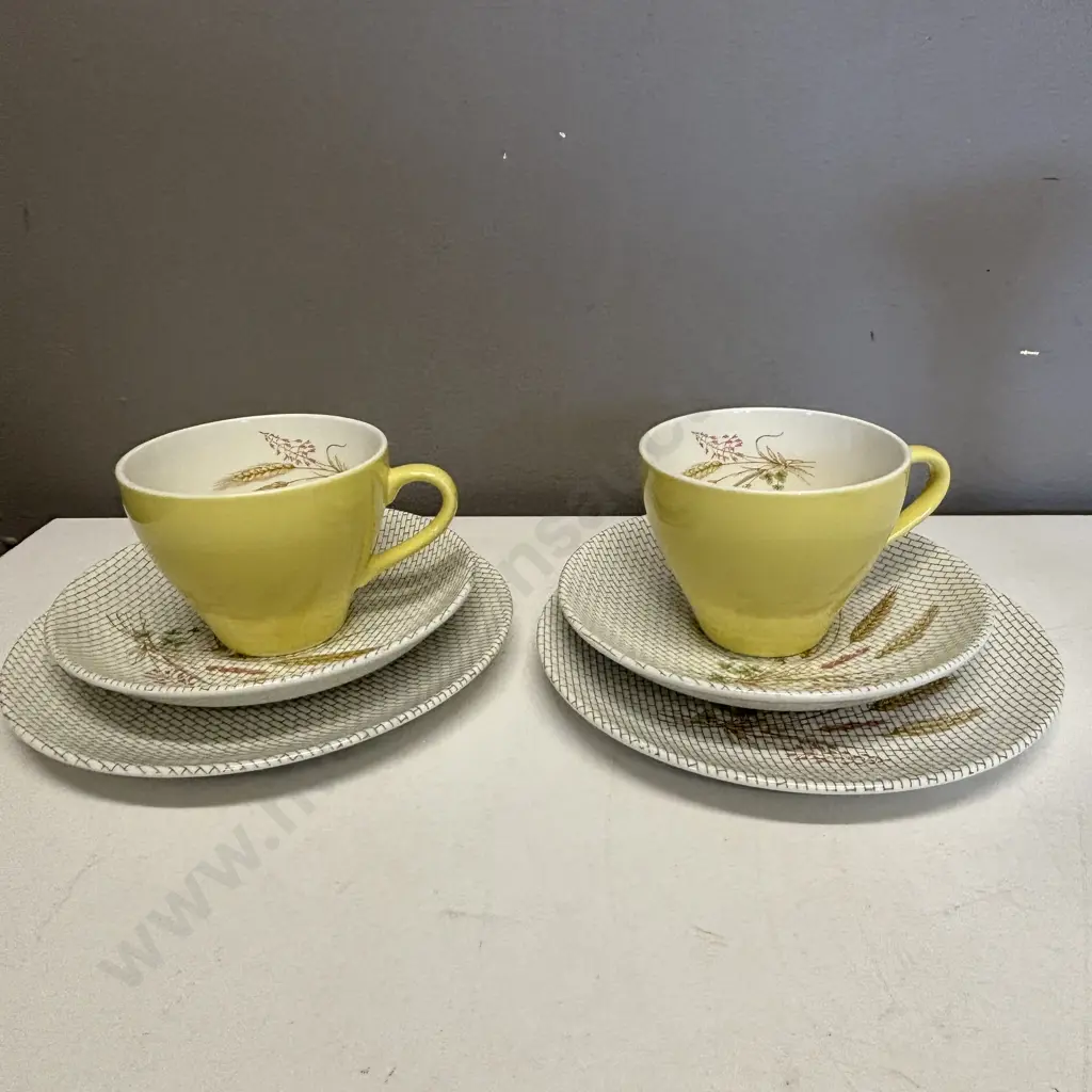 Pair of Crown Lynn Trios. Roydon Harvest Image 1++