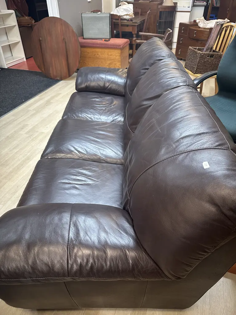 Chocolate Brown Leather 3 Seater Sofa With Black Feet. H89 W210 D90cm Image 1++