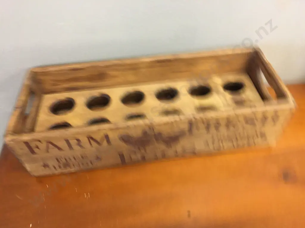 Vintage Wooden Egg Storage Box H16,W37,D14cm. Image 1++