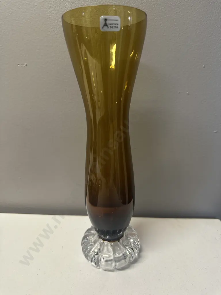 Mid Century Flared Brown Bud Vase Clear Footed H23cm. Image 1++