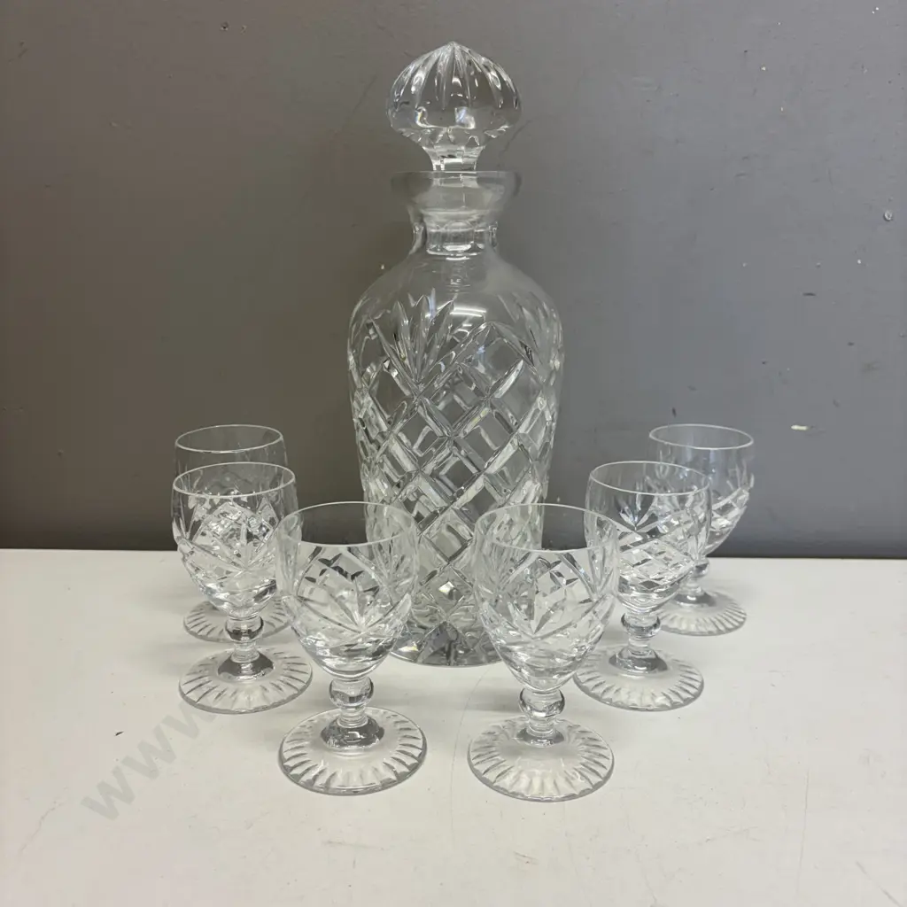 Vintage Crystal Decanter with 6 stemmed sherry glasses Image 1++