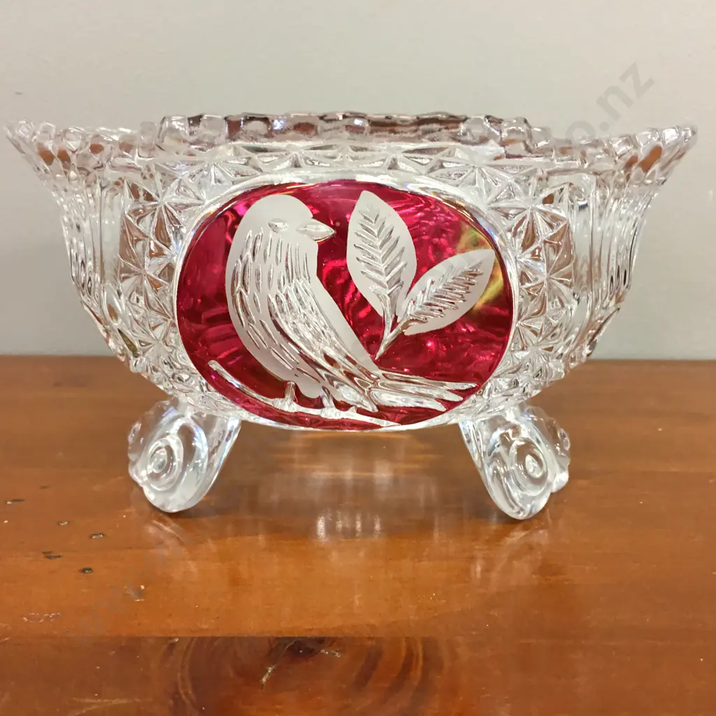 Vintage Cranberry & Clear Glass Tri Footed Bowl With Bird Detail. 10 x 19cm Image 1++
