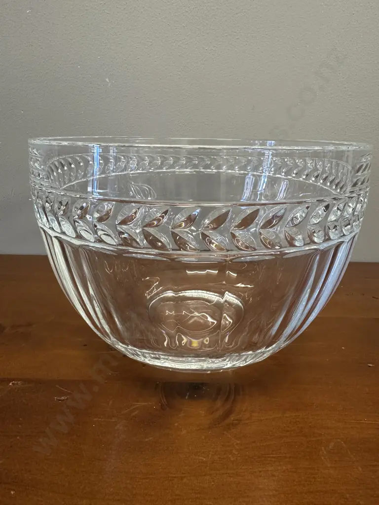 Villeroy & Boch Miss Desiree Crystal Bowl. 15 x 22cm Image 1++