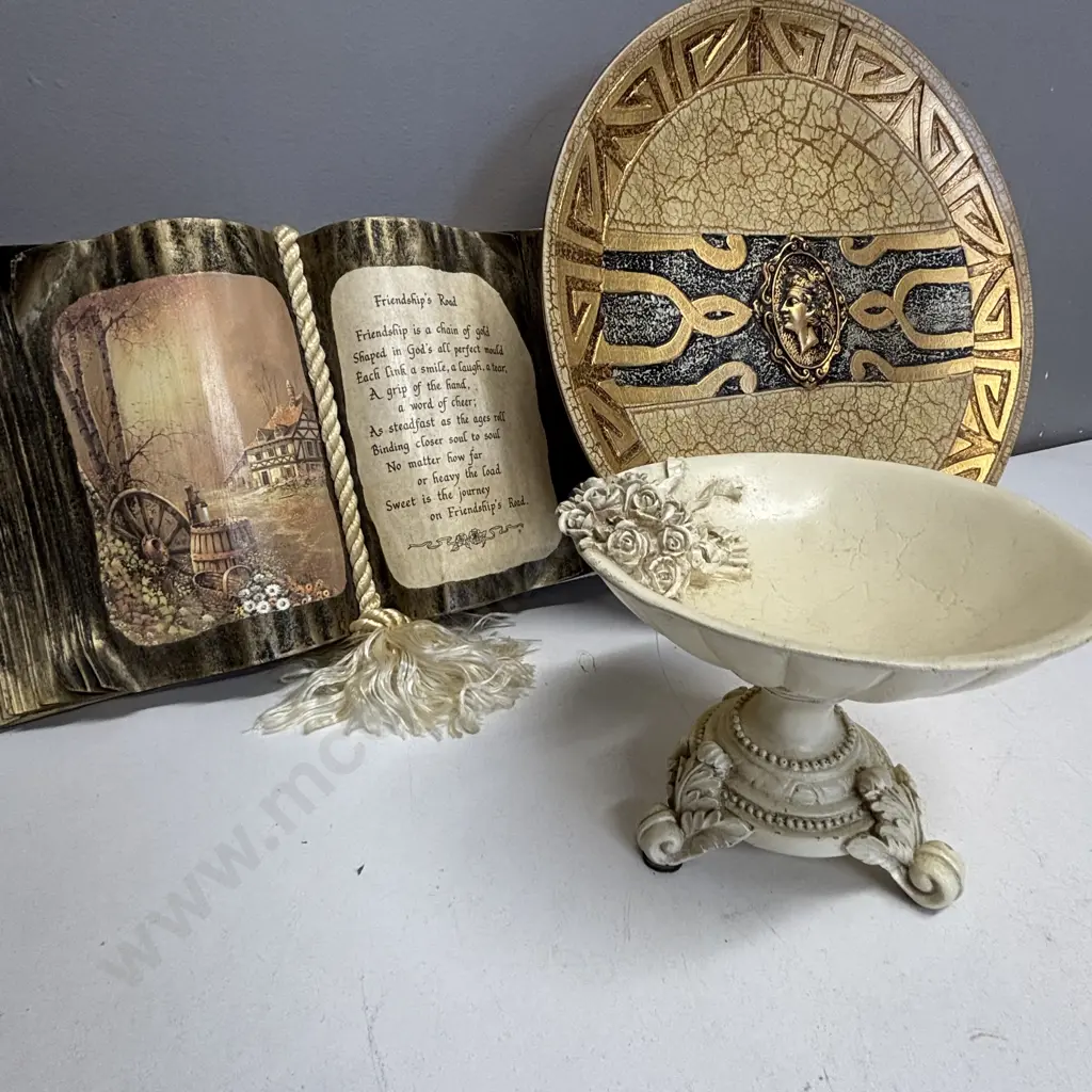 Assorted Collectables Image 1++