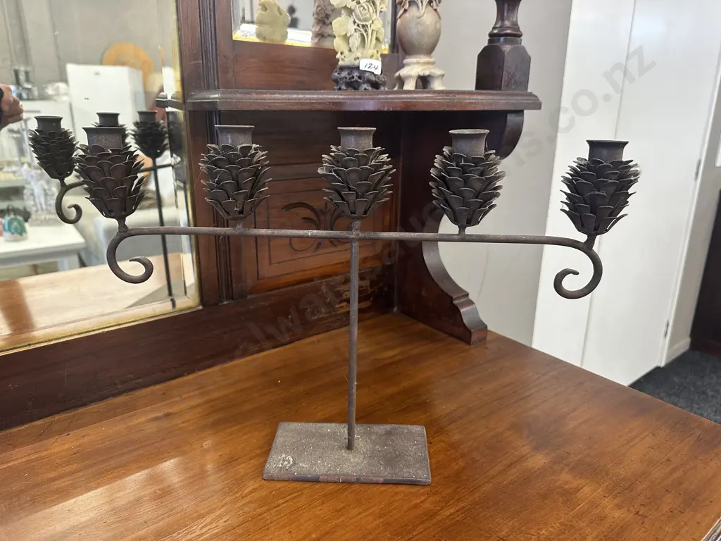 Five Pine Cone Detailed Candle Holder H30,W30cm. Image 1++