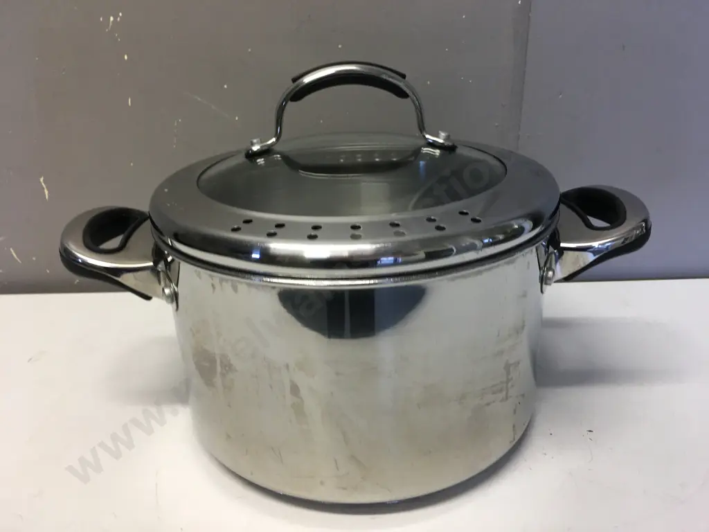 Raco 6.2 Litre Stainless Steel Pasta Pot With Straining Cover Image 1++