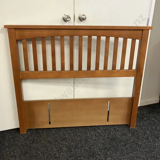 Wooden Slat Headboard - King Single Size 100 x 114, Dark Rimu Stain